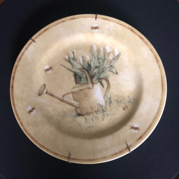 Cheri Bloom “Cheri's Garden” Plate Wall Hanging - Picture 1 of 4